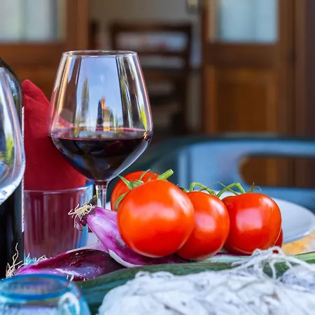 Il Tripesce Farm stay Vada